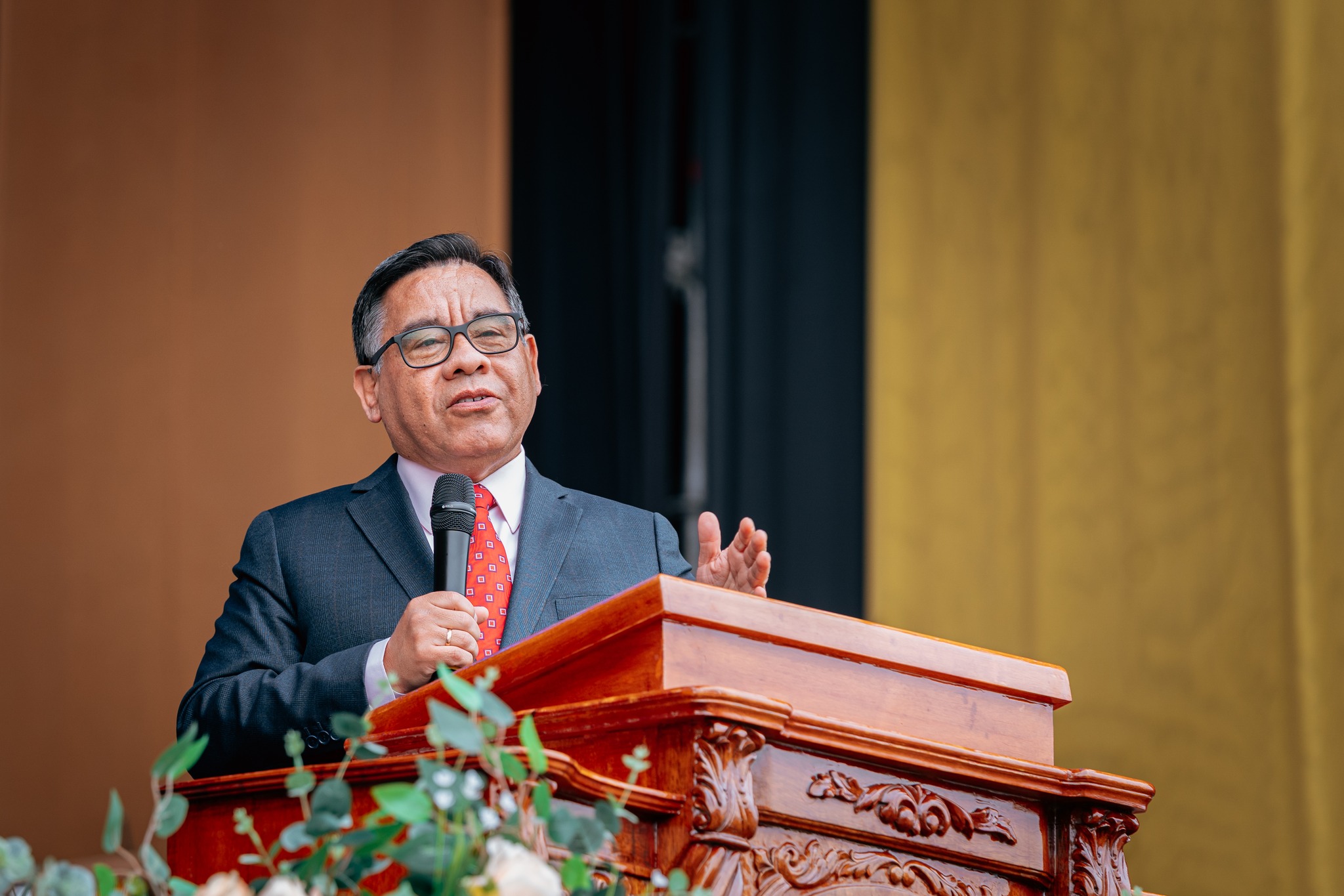 luis_meza_bocanegra_01