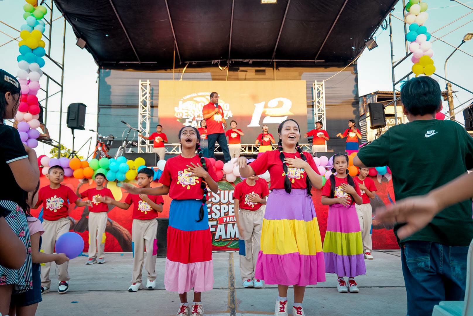 NIÑOS IQUITOS 10