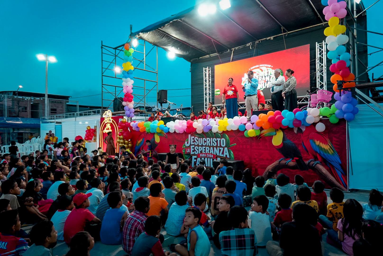 NIÑOS IQUITOS 6